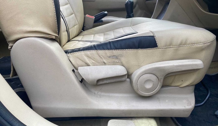 2018 Maruti Ciaz DELTA 1.5 SHVS MT PETROL, Petrol, Manual, 62,315 km, Driver Side Adjustment Panel