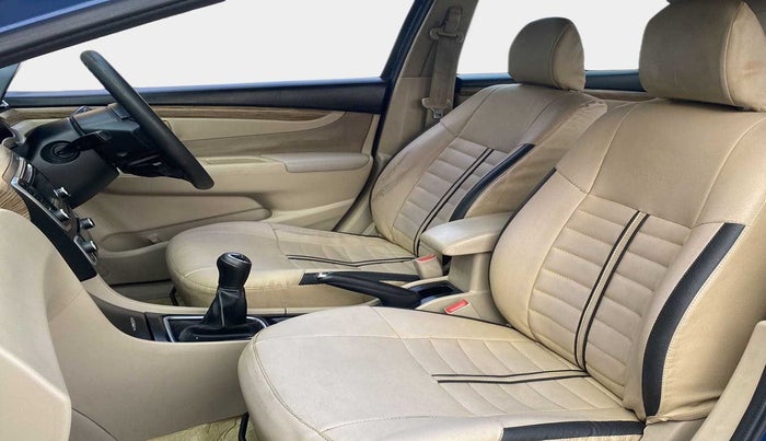 2018 Maruti Ciaz DELTA 1.5 SHVS MT PETROL, Petrol, Manual, 62,315 km, Right Side Front Door Cabin