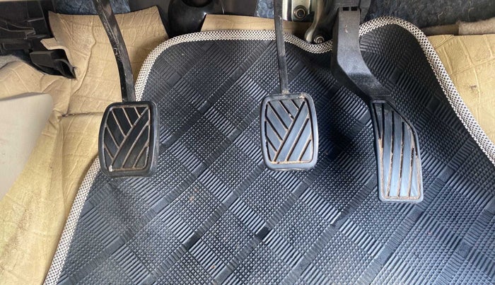 2018 Maruti Ciaz DELTA 1.5 SHVS MT PETROL, Petrol, Manual, 62,315 km, Pedals