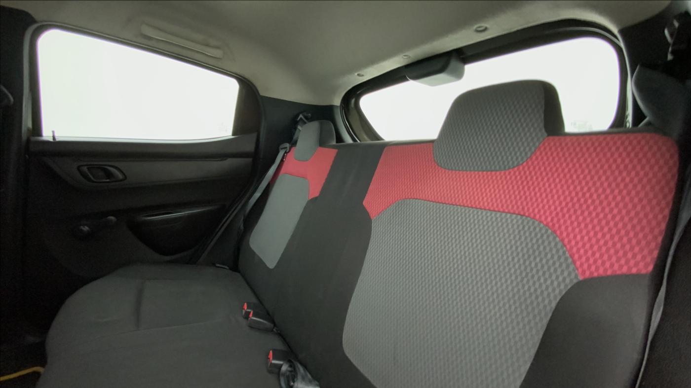2018 Renault Kwid RXT 1.0 EASY-R  AT, Petrol, Automatic, 97,709 km, Right Side Rear Door Cabin