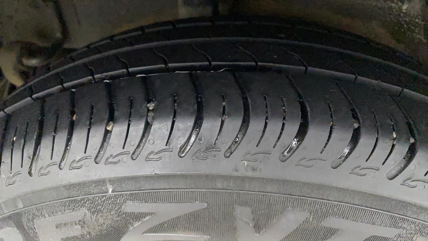 2017 Maruti Celerio VXI AMT (O), Petrol, Automatic, 70,252 km, Right Rear Tyre Tread