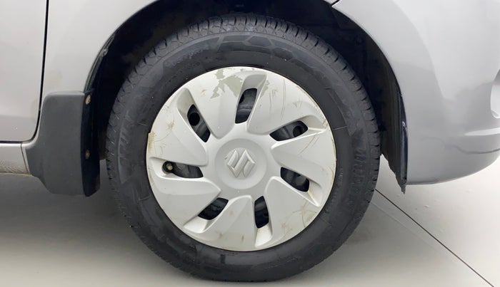 2017 Maruti Celerio VXI AMT (O), Petrol, Automatic, 70,252 km, Right Front Wheel