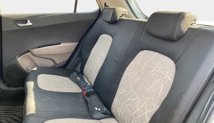 2017 Hyundai Grand i10 ASTA 1.2 KAPPA VTVT, Petrol, Manual, 53,735 km, Right Side Rear Door Cabin