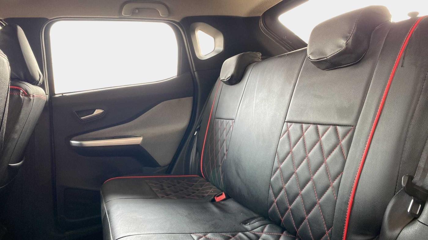 2021 Nissan MAGNITE XL, Petrol, Manual, 4,847 km, Right Side Rear Door Cabin