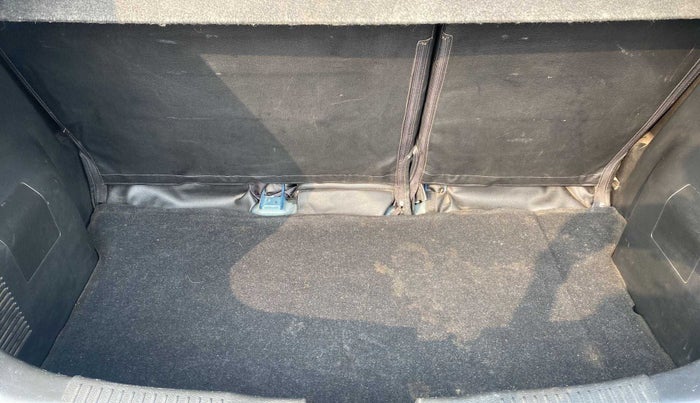 2018 Maruti IGNIS ALPHA 1.2 AMT DUAL TONE, Petrol, Automatic, 15,972 km, Boot Inside