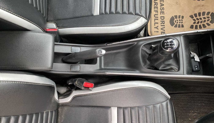 2021 Maruti Baleno ZETA PETROL 1.2, Petrol, Manual, 16,033 km, Gear Lever