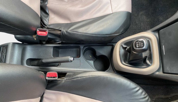2015 Hyundai Xcent S (O) 1.2, Petrol, Manual, 26,231 km, Gear Lever
