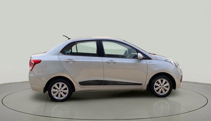 2015 Hyundai Xcent S (O) 1.2, Petrol, Manual, 26,231 km, Right Side View