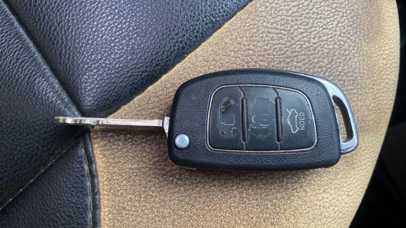 2015 Hyundai Xcent S 1.2, CNG, Manual, 84,411 km, Key Close Up