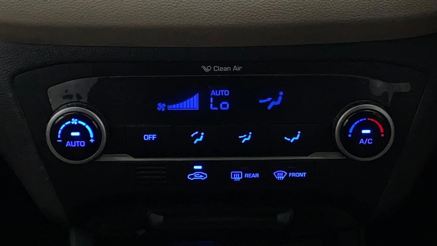 2016 Hyundai Elite i20 ASTA 1.2 (O), Petrol, Manual, 40,626 km, Automatic Climate Control