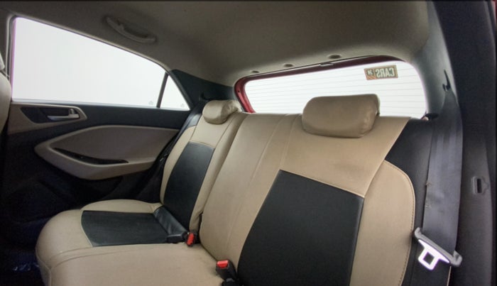 2016 Hyundai Elite i20 ASTA 1.2 (O), Petrol, Manual, 40,626 km, Right Side Rear Door Cabin