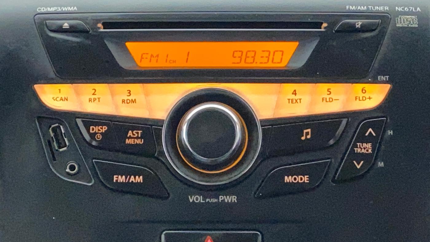 2014 Maruti Wagon R Stingray VXI, Petrol, Manual, 41,131 km, Infotainment System