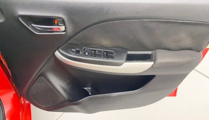 2016 Maruti Baleno DELTA PETROL 1.2, Petrol, Manual, 31,720 km, Driver Side Door Panels Control