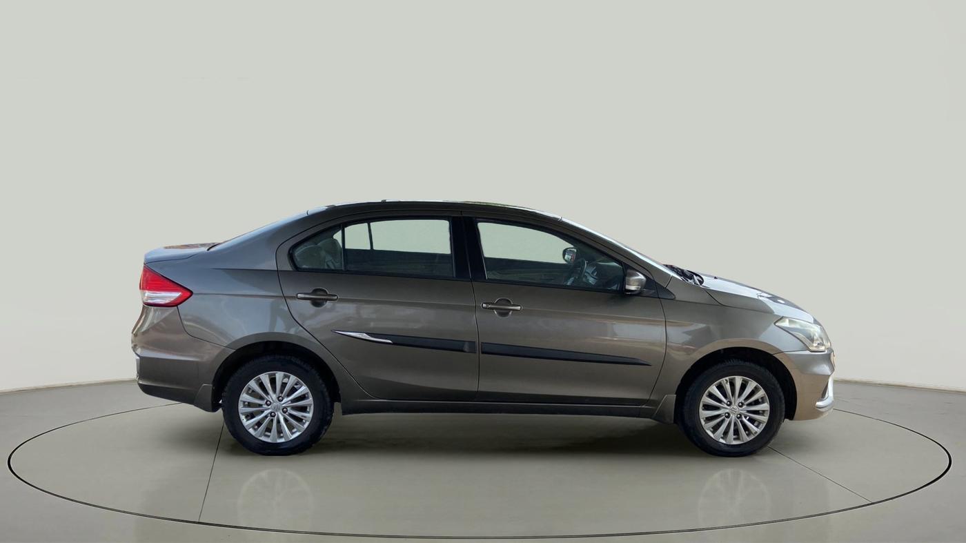2018 Maruti Ciaz DELTA 1.5 SHVS MT PETROL, Petrol, Manual, 1,02,679 km, Right Side View