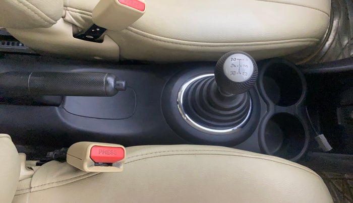 2015 Honda Brio S MT, Petrol, Manual, 67,905 km, Gear Lever