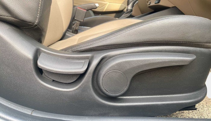 2020 Hyundai Verna SX (O) 1.5 CRDI AT, Diesel, Automatic, 58,717 km, Driver Side Adjustment Panel