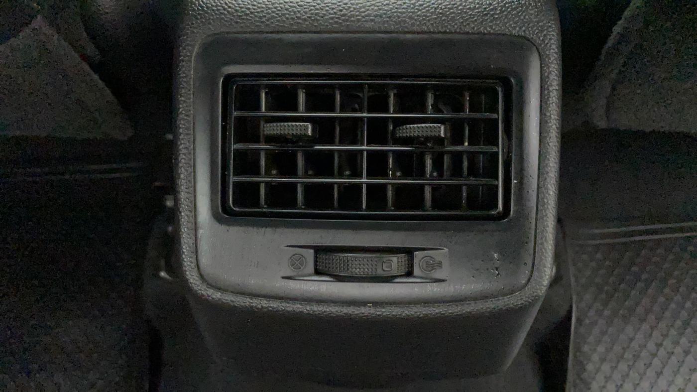 2015 Hyundai Grand i10 ASTA AT 1.2 KAPPA VTVT, Petrol, Automatic, 30,800 km, Rear AC Vents
