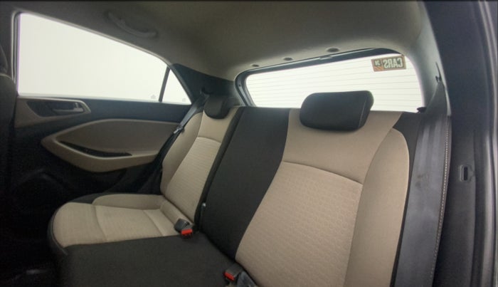2016 Hyundai Elite i20 ASTA 1.2 (O), Petrol, Manual, 23,047 km, Right Side Rear Door Cabin