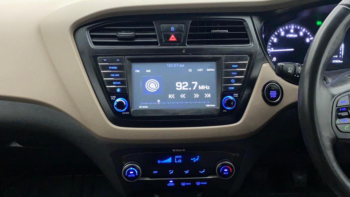 2016 Hyundai Elite i20 ASTA 1.2 (O), Petrol, Manual, 23,047 km, Air Conditioner