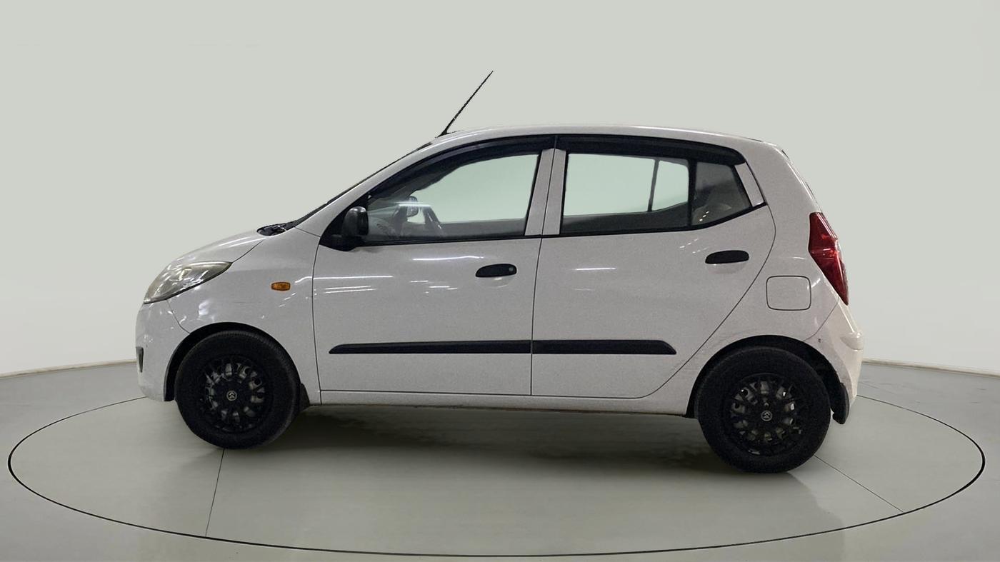 2015 Hyundai i10 MAGNA 1.1, Petrol, Manual, 45,868 km, Left Side