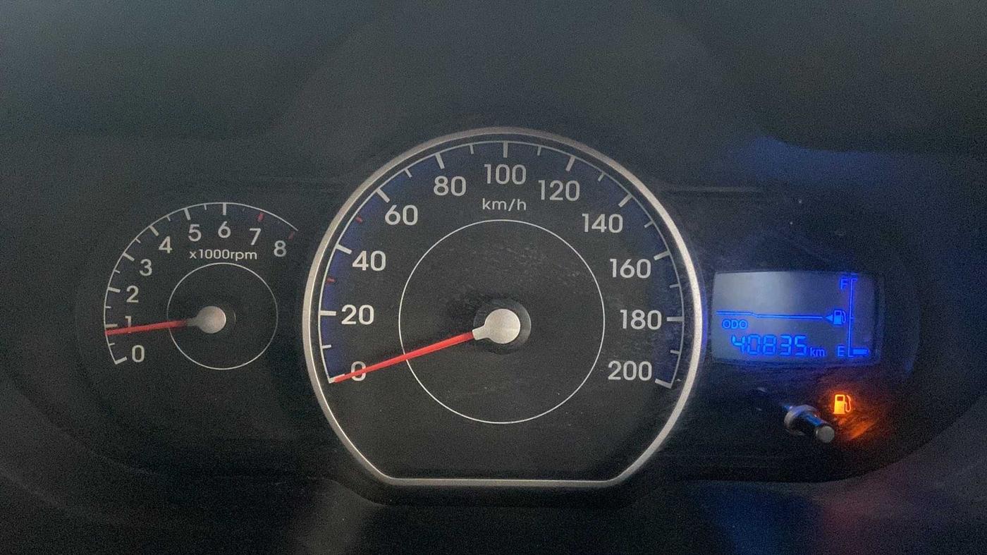 2012 Hyundai i10 SPORTZ 1.2, Petrol, Manual, 41,044 km, Odometer Image