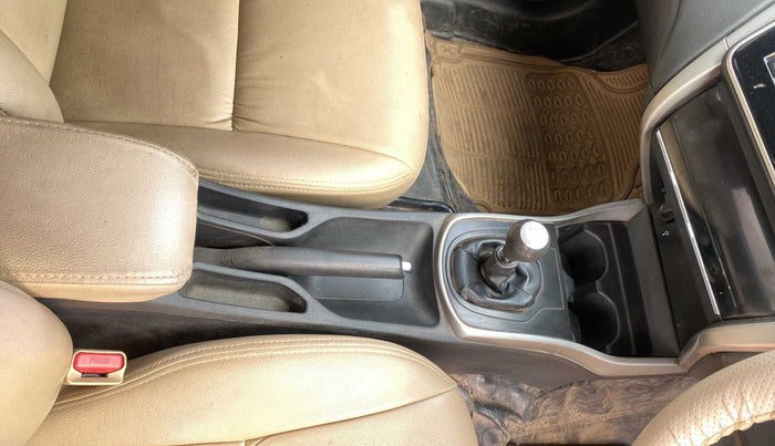 2016 Honda City 1.5L I-VTEC SV, Petrol, Manual, 82,547 km, Gear Lever