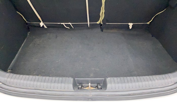 2013 Hyundai i20 ASTA 1.2, Petrol, Manual, 97,669 km, Boot Inside
