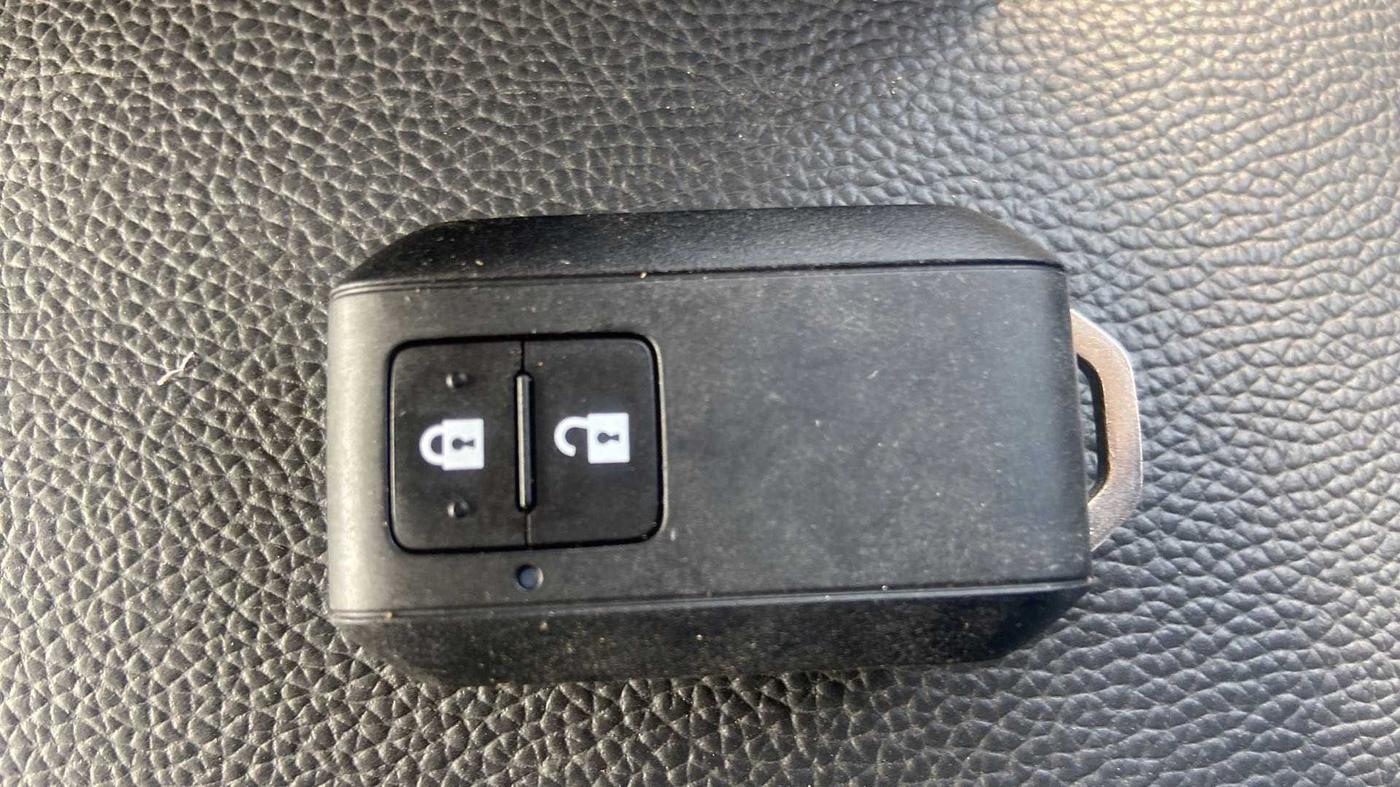 2021 Maruti Baleno ZETA CVT PETROL 1.2, Petrol, Automatic, 8,822 km, Key Close Up