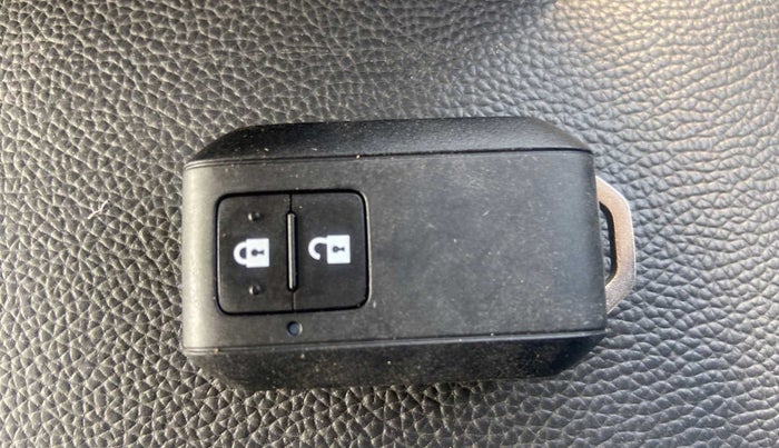2021 Maruti Baleno ZETA CVT PETROL 1.2, Petrol, Automatic, 8,822 km, Key Close Up