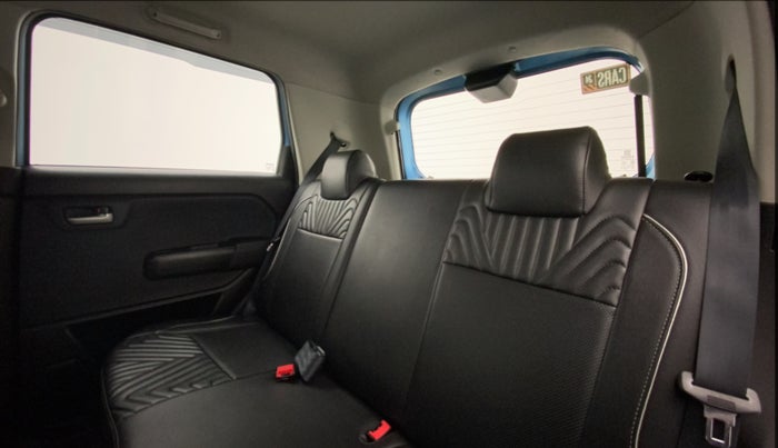 2019 Maruti New Wagon-R ZXI 1.2, Petrol, Manual, 26,439 km, Right Side Rear Door Cabin