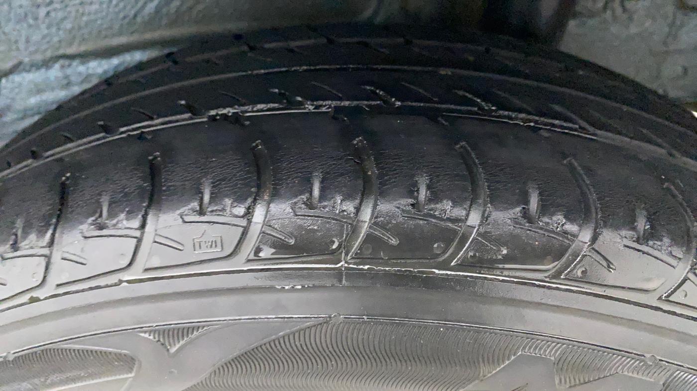 2019 Maruti New Wagon-R ZXI 1.2, Petrol, Manual, 26,439 km, Left Rear Tyre Tread