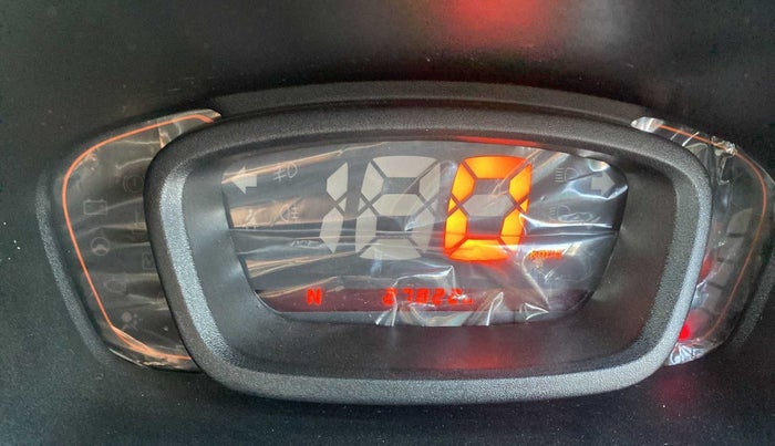 2017 Renault Kwid CLIMBER 1.0 AMT, Petrol, Automatic, 27,820 km, Odometer Image
