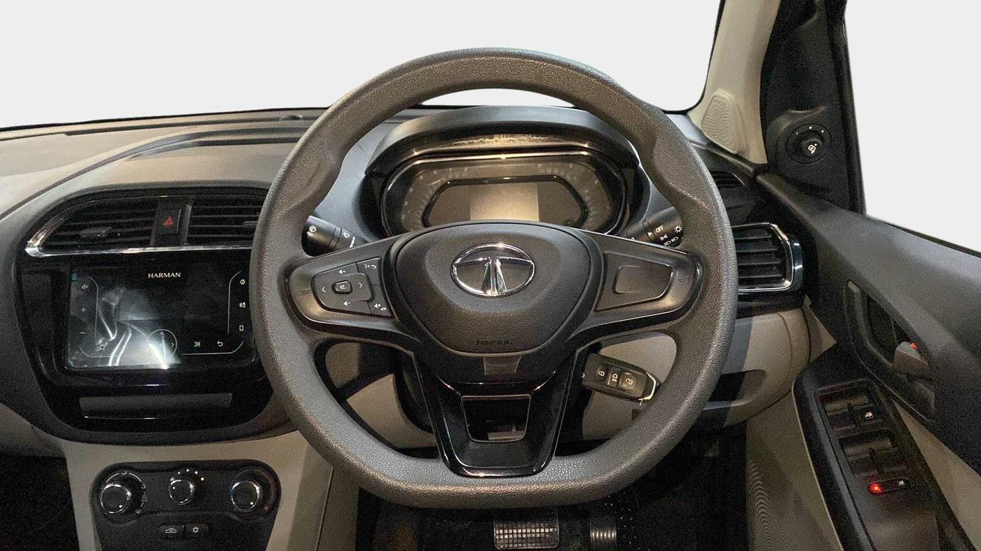 2021 Tata Tiago XTA PETROL, Petrol, Automatic, 5,332 km, Steering Wheel Close Up