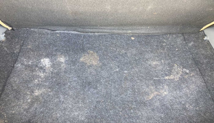 2016 Maruti Alto 800 LXI, Petrol, Manual, 1,15,915 km, Boot Inside