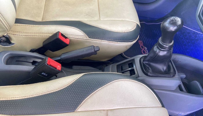 2016 Maruti Alto 800 LXI, Petrol, Manual, 1,15,915 km, Gear Lever