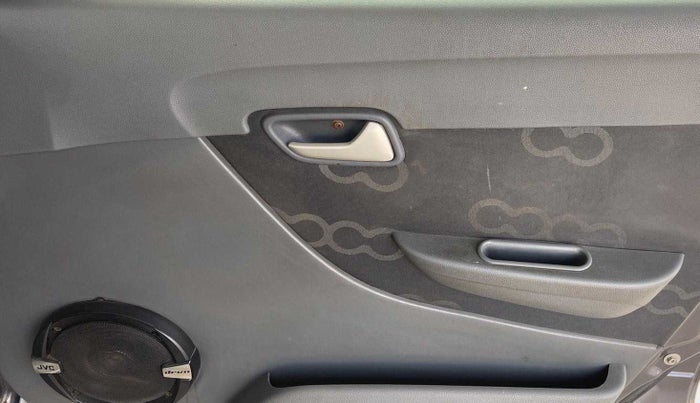 2016 Maruti Alto 800 LXI, Petrol, Manual, 1,15,915 km, Driver Side Door Panels Control