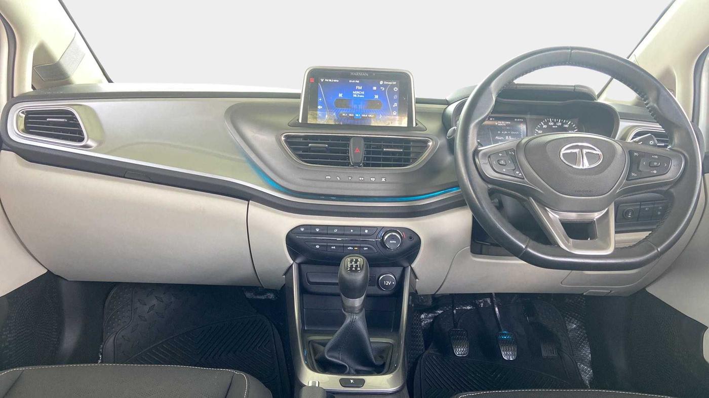 2022 Tata ALTROZ XZ PLUS I-TURBO PETROL, Petrol, Manual, 19,902 km, Dashboard