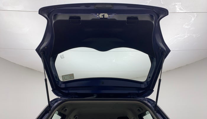 2021 Maruti Swift VXI, Petrol, Manual, 24,479 km, Boot Door Open