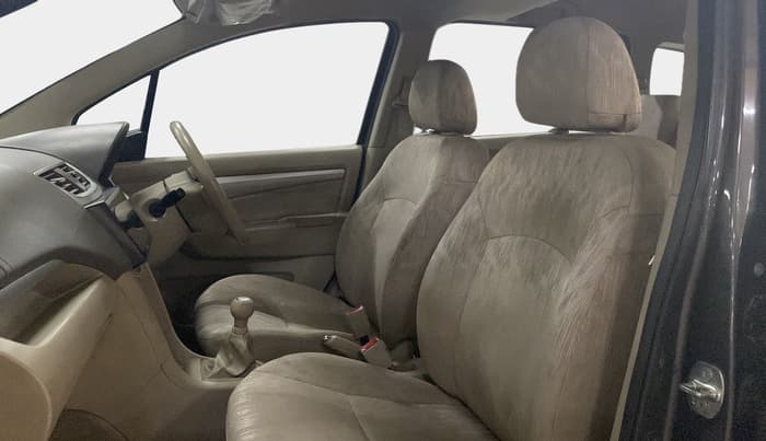 2015 Maruti Ertiga VXI, Petrol, Manual, 28,492 km, Right Side Front Door Cabin