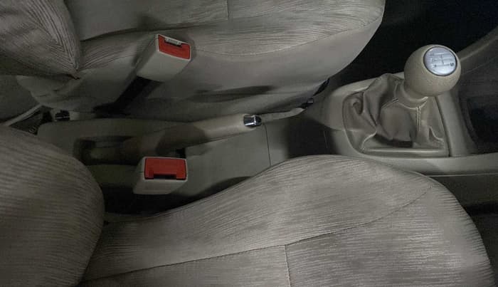 2015 Maruti Ertiga VXI, Petrol, Manual, 28,492 km, Gear Lever