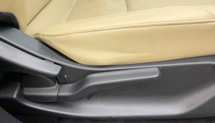 2020 Honda City 1.5L I-VTEC ZX, Petrol, Manual, 29,768 km, Driver Side Adjustment Panel