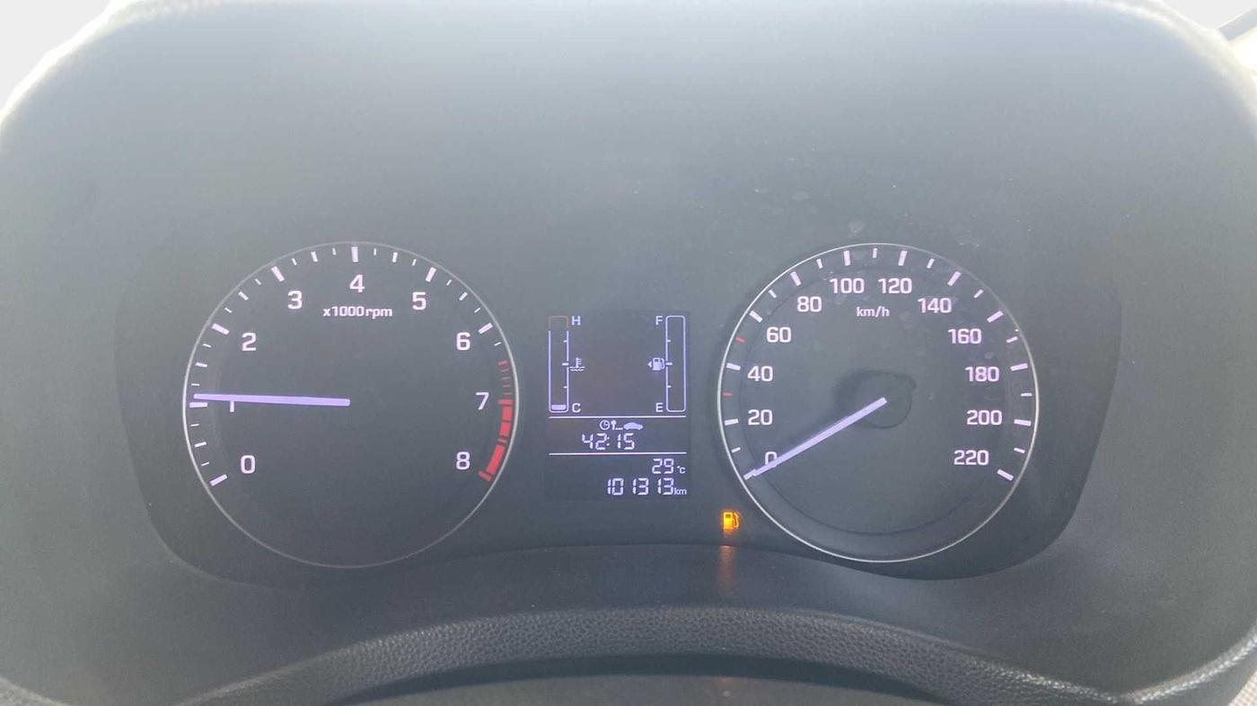 2015 Hyundai Creta SX PLUS 1.6 PETROL, Petrol, Manual, 1,01,468 km, Odometer Image