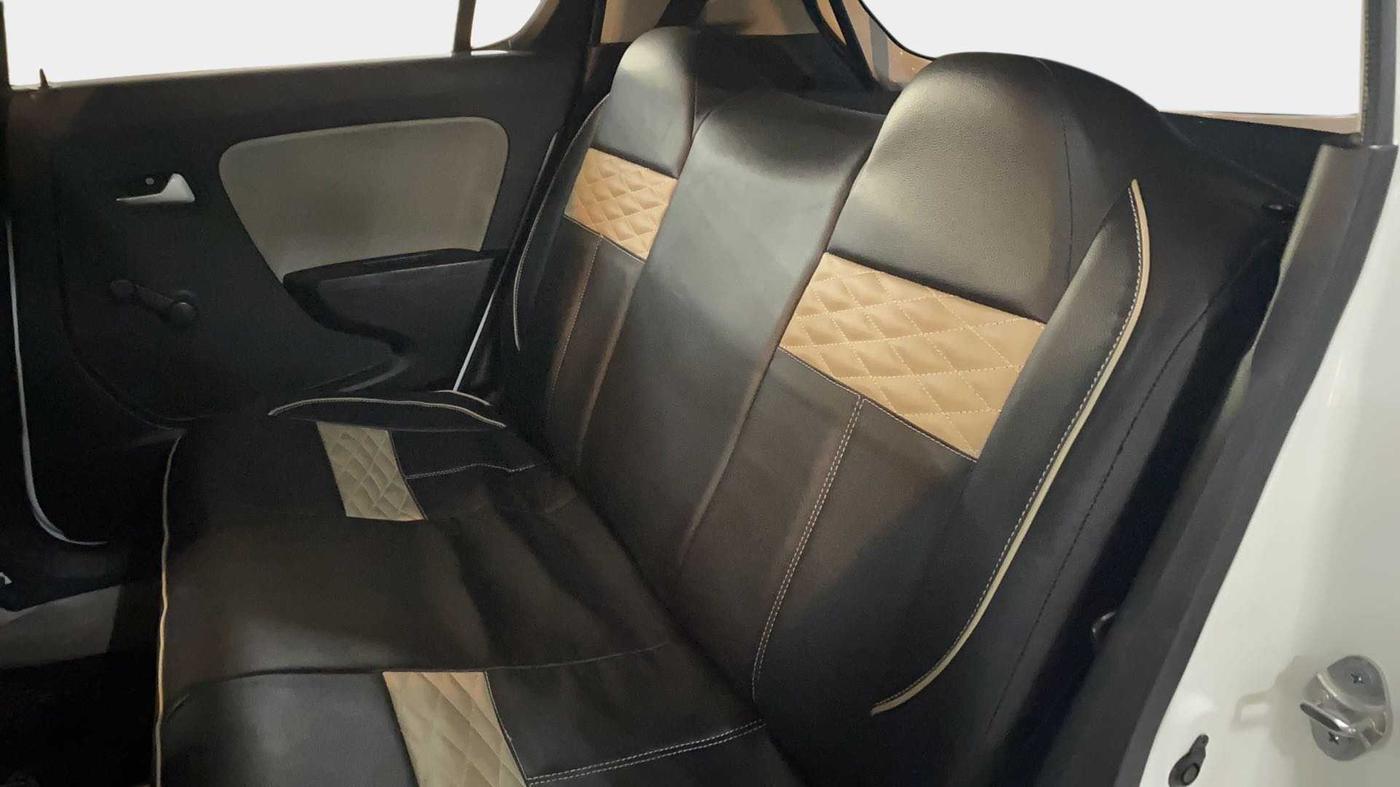 2019 Maruti Alto LXI, Petrol, Manual, 16,190 km, Right Side Rear Door Cabin