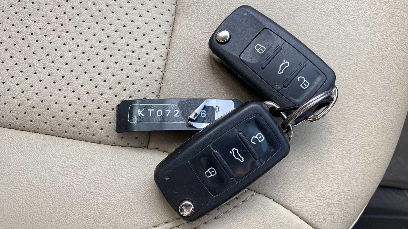 2019 Volkswagen Polo HIGHLINE PLUS 1.0L TSI, Petrol, Manual, 51,487 km, Key Close Up