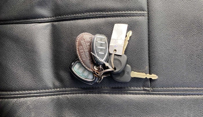 2019 Hyundai Xcent E, Petrol, Manual, 31,483 km, Key Close Up