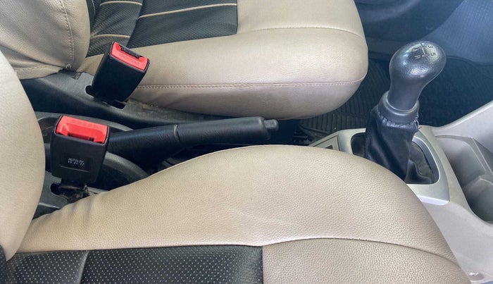 2017 Maruti Alto K10 VXI, Petrol, Manual, 88,759 km, Gear Lever