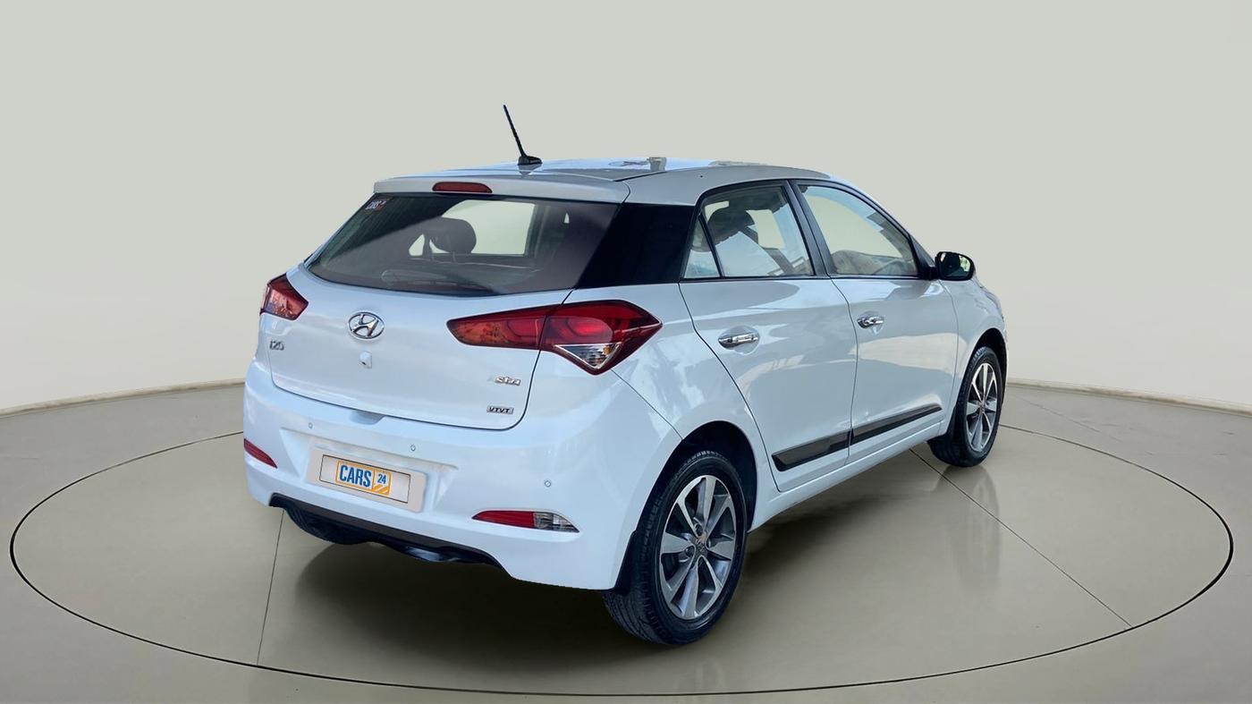 2017 Hyundai Elite i20 ASTA 1.2 (O), Petrol, Manual, 42,348 km, Right Back Diagonal