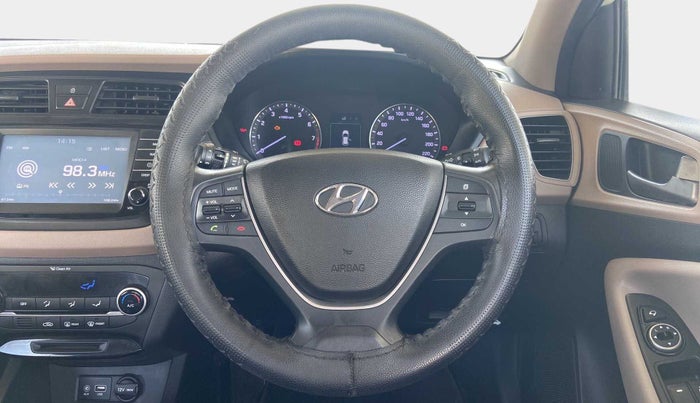 2017 Hyundai Elite i20 ASTA 1.2 (O), Petrol, Manual, 42,348 km, Steering Wheel Close Up
