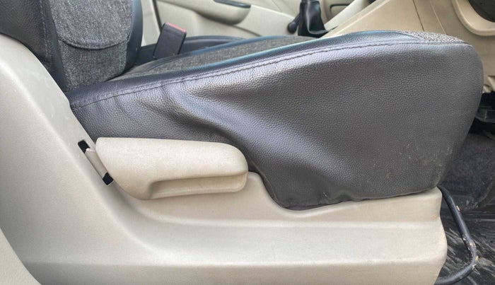 2014 Maruti Celerio LXI, Petrol, Manual, 58,986 km, Driver Side Adjustment Panel