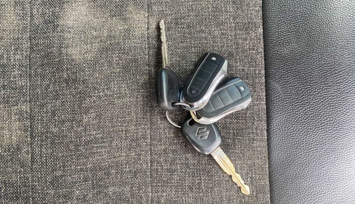 2014 Maruti Celerio LXI, Petrol, Manual, 58,986 km, Key Close Up